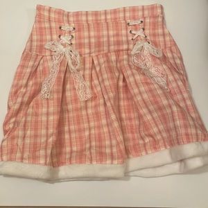 size medium pink yellow white skirt